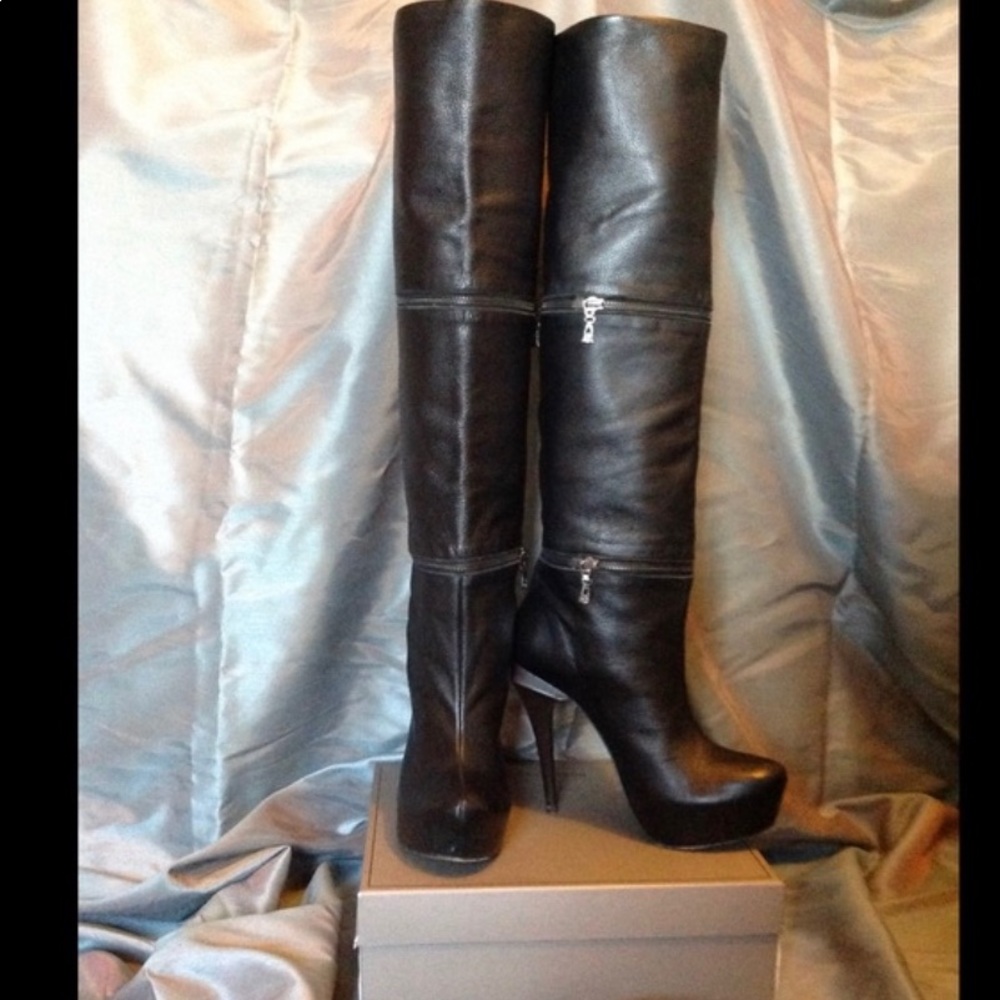 BCBG MaxAzria knee high boots